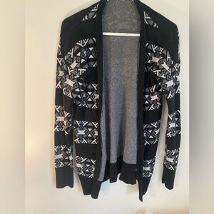 Mossimo black and white cardigan size L great condition